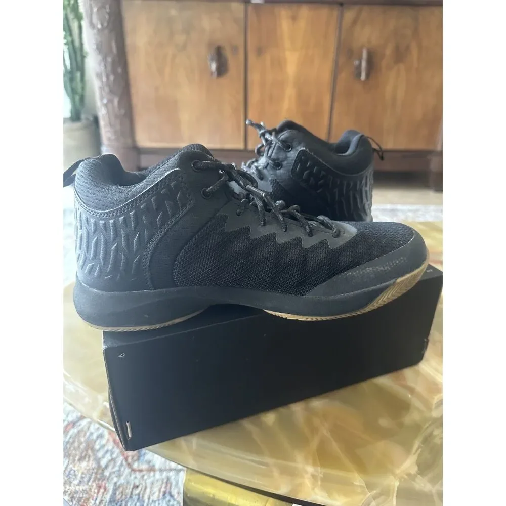 AND1 Men's Pulse 2.0 Mid Basketball Shoes Black Gum Sole Size 10 Lightly Used